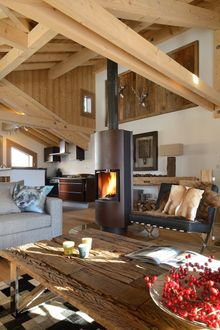 Chamois Lodge - Living room