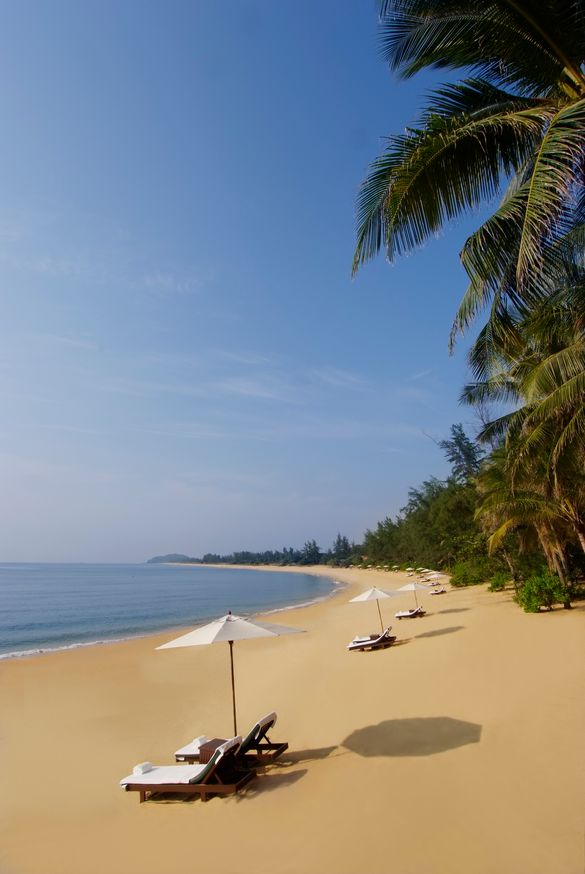TANJONG JARA BEACH