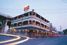 Story Bridge Hotel