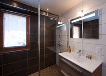 Kaila Bathroom