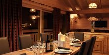 Poudreuse Dining