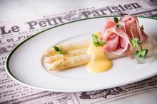Photo caption: The Parisian Macao’s Brasserie, Le Buffet and La Chine restaurants are presenting a genuine taste of the Loire Valley region as part of Le French GourMay, the festival of French culinary and wine culture.