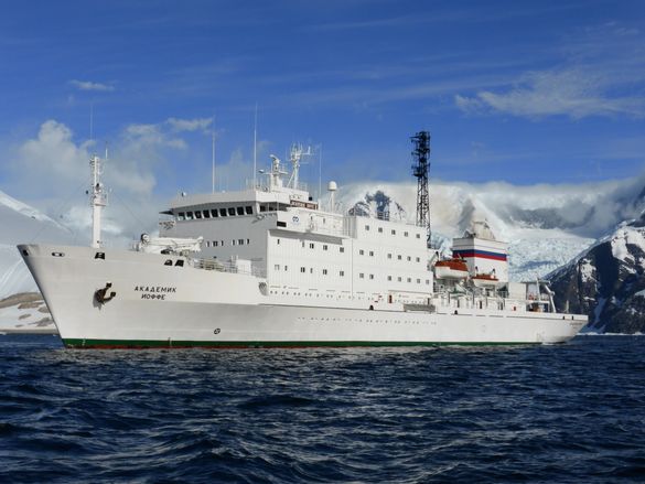 Akademik Ioffe - Our ship