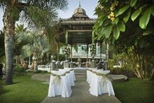 Adrian Hoteles  