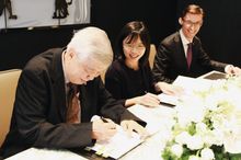 Holiday Inn Kuala Lumpur Bangsar signing ceremony 2