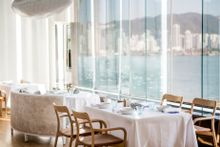 Rech by Alain Ducasse - daytime with curtain down ©Pierre Monetta
