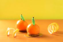 The Lounge Citrus Sphere