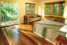 Riverhouse interiors Silky Oaks Lodge
