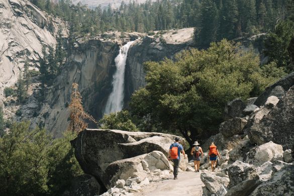 REI Co-op and AutoCamp partnership brings guided day experiences to Yosemite National Park 