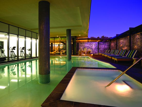 Medina Grand and Vibe Hotel Darwin Pool