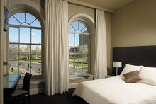 Medina Grand Adelaide - 1 bedroom apartment