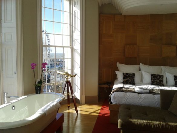 Sunny View From 104
