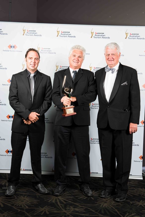 Whitsunday Escape wins Gold at 2013 Qantas Australian Tourism Awards