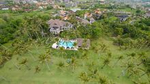 Villa Gajah Putih
