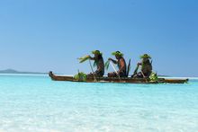Cook Islands guys in the Vaka