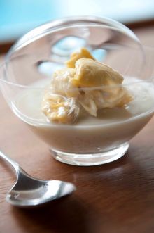 nahm - durian sticky rice