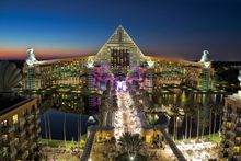 The Walt Disney World Swan and Dolphin Food & Wine Classic (Nov. 8 – 9) is just one of many fall events in Orlando.