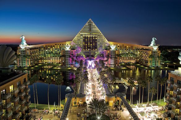 The Walt Disney World Swan and Dolphin Food & Wine Classic (Nov. 8 – 9) is just one of many fall events in Orlando. The Walt Disney World Swan and Dolphin Food & Wine Classic (Nov. 8 – 9) is just one of many fall events in Orlando.