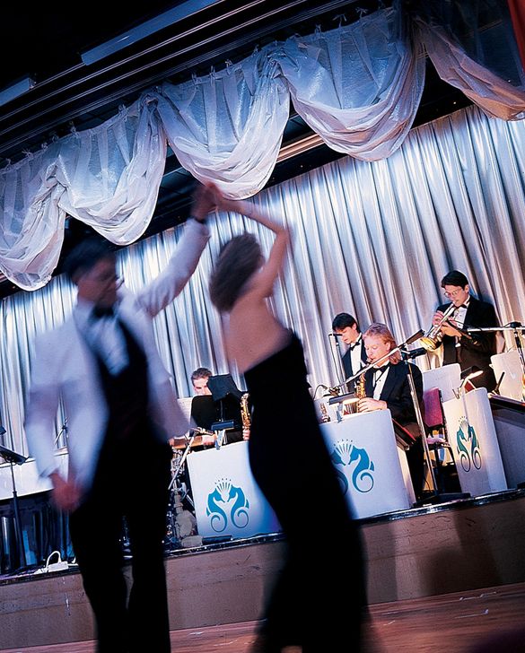 Crystal Cruises Dancing Band