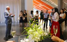 北京诺金酒店总经理韦伯翰先生致辞 Mr. Bernhard Wimmer giving the welcome speech