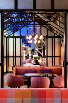 Alibi Glasshouse 1 