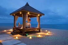 The Royal Santrian, Luxury Beach Villas