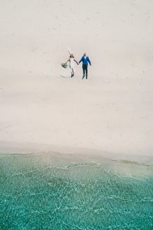 Destination weddings on K'gari - Lake McKenzie