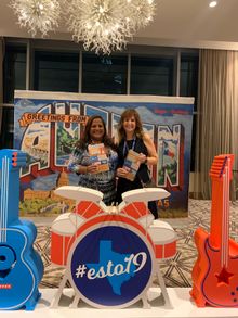 Kim Glen, Director of Marketing and Paulette Lombardi-Fries, President of Travel Costa Mesa accepting Destiny Awards.