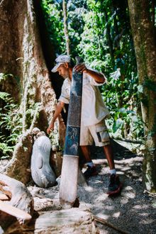 Join a Dreamtime walk at Mossman Gorge on the Great Barrier Reef Drive.