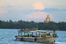 MYANMAR: Sunset on the Ayeyarwady, Bagan, 