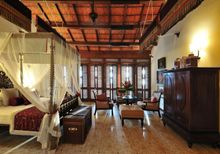 Plantation House Suite