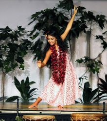 2013 Hula O Na Keiki Overall Wahine Winner
