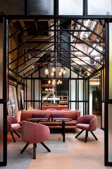 Alibi Bar & Kitchen, Ovolo Woolloomooloo