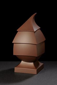 Enric Rovira chocolatier Soneva Kiri easter egg