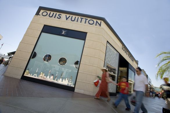 Shopping; California; Los Angeles; Century City; Louis Vuitton; Westfield Travel Collection 
