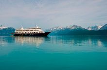 Safari Endeavour in Alaska