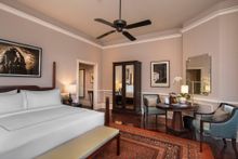 Landmark Room