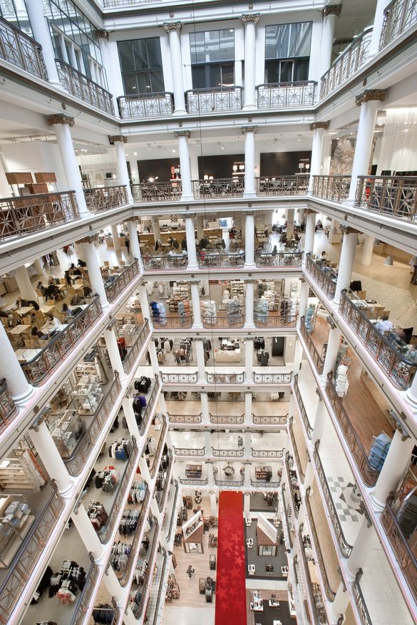 Macy's on State Street - The iconic Chicago destination will host a full service Visitor Center in partnership with Choose Chica