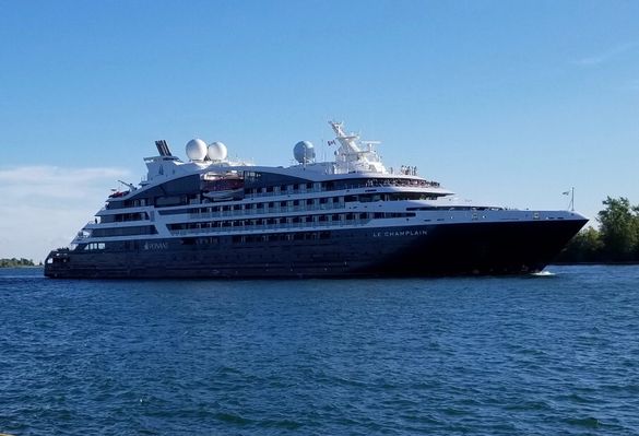 French cruise line Ponant returned to the Great Lakes and the Port of Toronto this season after several years’ absence with their 5-star ship the MV Le Champlain, bringing with it 184 passengers eager to experience all that Toronto has to offer.