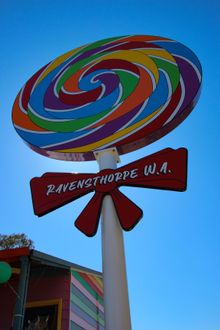 Yummylicious Candy Shack in Ravensthorpe - world's biggest lollypop