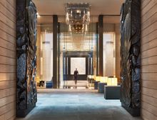 Grand Hyatt Melbourne - Collins Walk entrance 