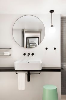 Ovolo Woolloomooloo Bathroom