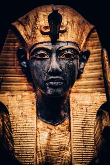 Statue Portrait - Credit 'IMG'