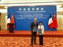 Gary Rosen, Chairman and Chief Operating Officer, Accor Greater China and Angel Zhao, President of Fliggy and Senior Vice President of Alibaba Group, signed today in Beijing  a strategic partnership between the two companies to develop joined initiatives 