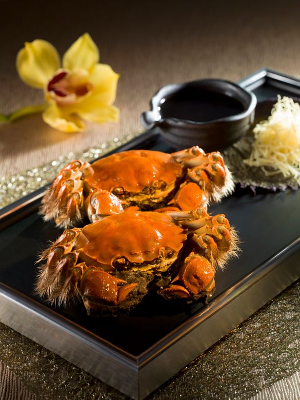 Photo caption: Sands Resorts Macao and Sands Macao are offering a range of authentic and delicious hairy crab dishes at six restaurants this autumn.   