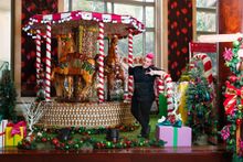 Giant Gingerbread Carousel by Anna Polyviou, Shangri-La Hotel, Sydney