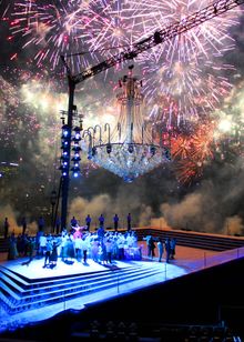 Handa Opera on Sydney Harbour_Party Scene1