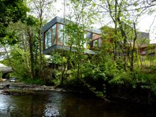 Ty Hedfan, Powys