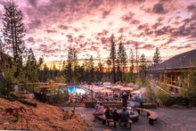 Rush Creek Lodge at Yosemite 