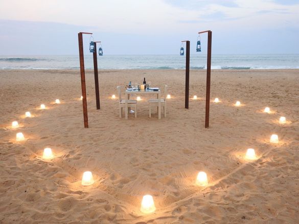 Beach romance @jetwingsurf 